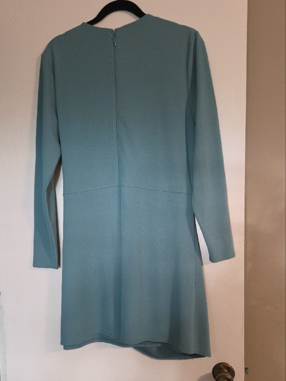 Abercrombie & Fitch Dusty Sage Long Sleeve Ruched Side Dress - Picture 3 of 3